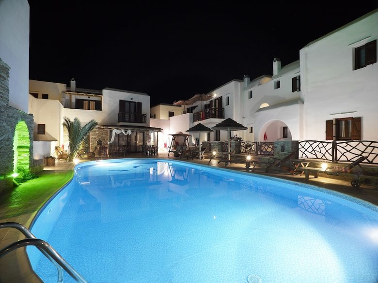 Aparthotel Anemomilos