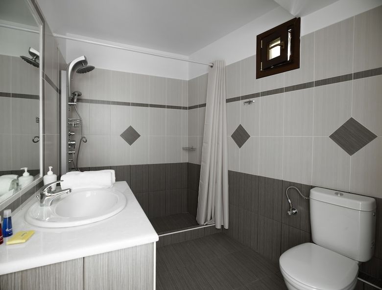 Aparthotel Anemomilos