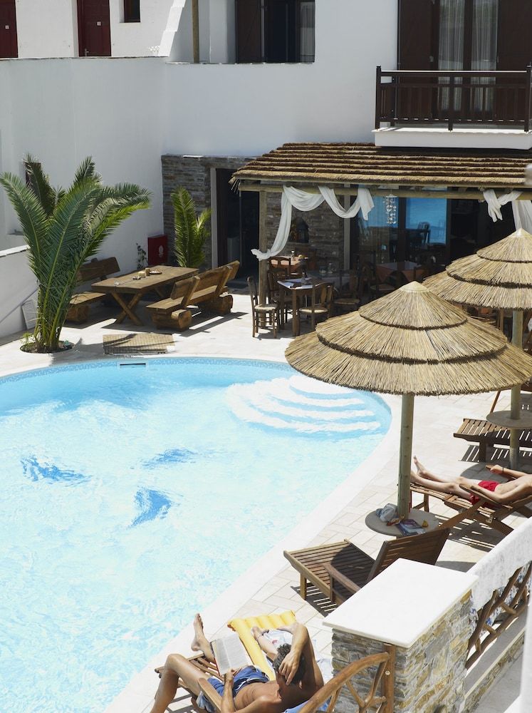 Aparthotel Anemomilos