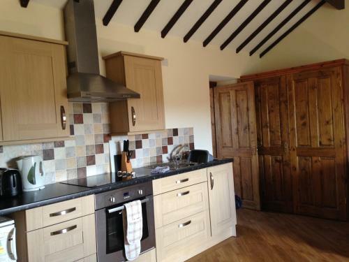 Glan Morfa Lodge & Wildlife Experience