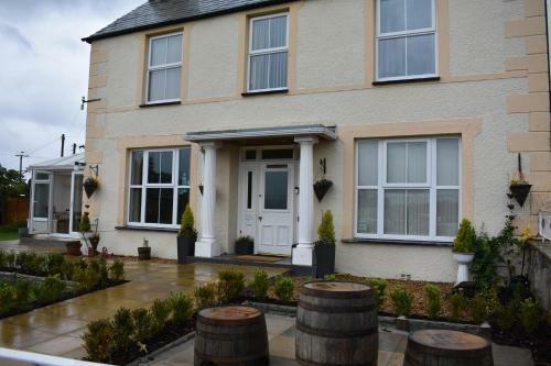 Bed & Breakfast Taldrwst Farmhouse