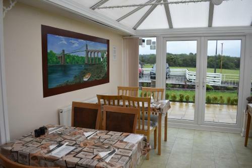 Bed & Breakfast Taldrwst Farmhouse