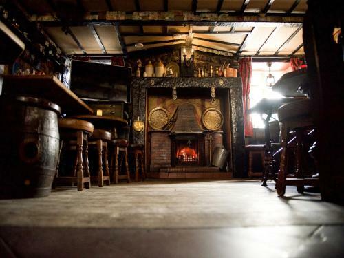 Hotel The Black Boy Inn