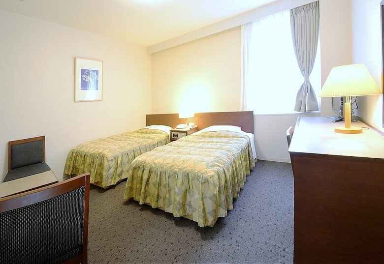 Ginza International Hotel
