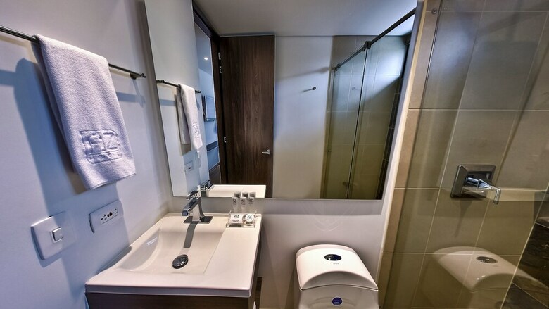 Az Hotel