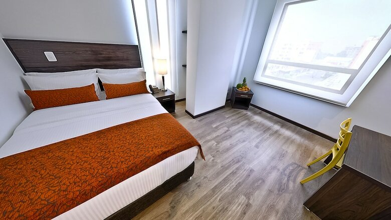 Az Hotel