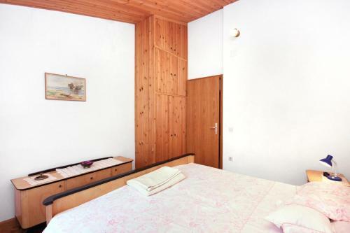 Apartments By The Sea Splitska (brac) - 5669