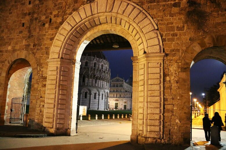Hotel Pisa Tower