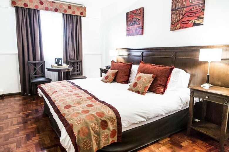 Hotel Mendoza