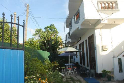 Hostal Village Star Rest-mirissa