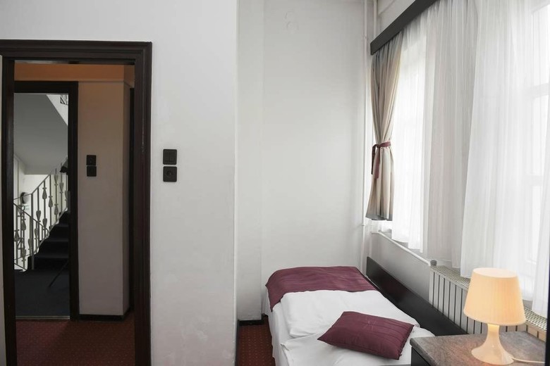 Budai Hotel
