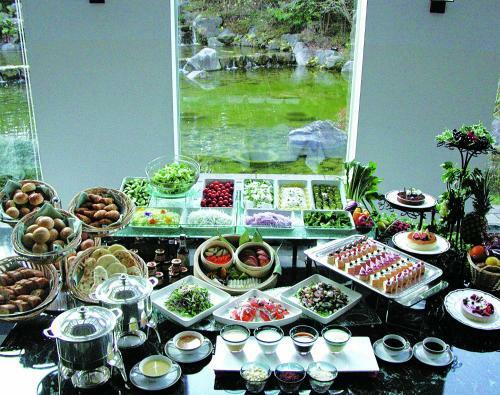 Okura Akademia Park Hotel
