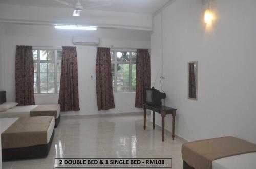 Hostal Tt Rest House