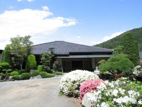 Momoyama