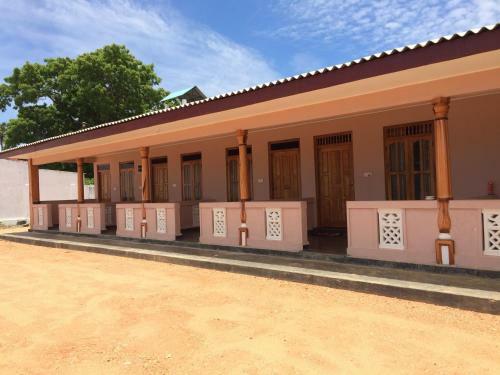 Hostal Rainbow Garden