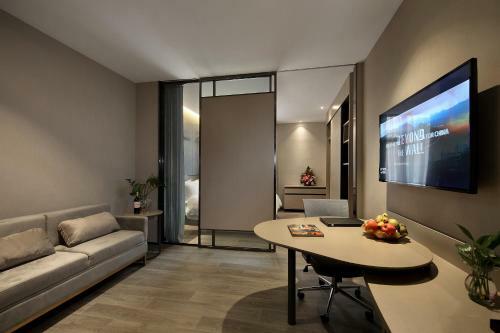 Hanyong Hotel