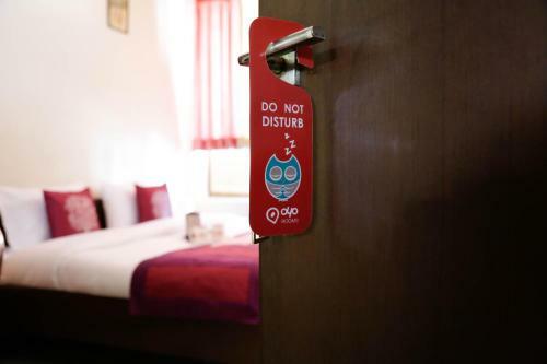 Oyo 16382 Hotel Sinjara