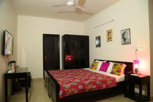 Bed & Breakfast Saket Inn