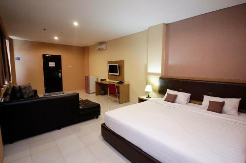 Asoka Luxury Hotel