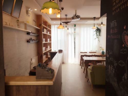 Hangzhou Luchai Inn Cartoon House