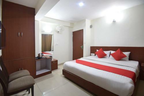 Oyo 8767 Hotel Landmark