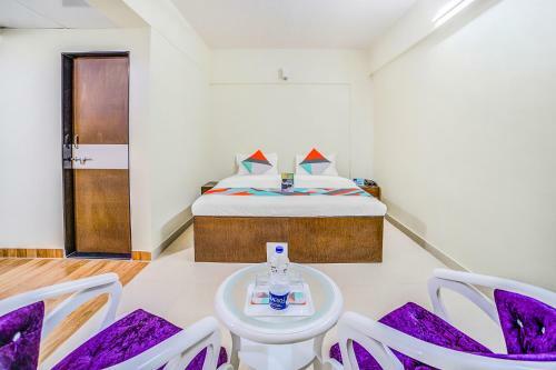 Hotel Fabexpress The Paradise