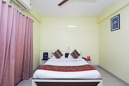 Hotel Oyo 704 Apartment Kharadi