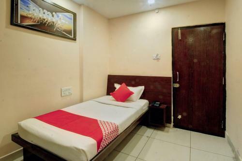 Oyo 020 Hotel Silver Tree Inn