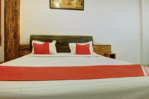 Oyo 020 Hotel Silver Tree Inn