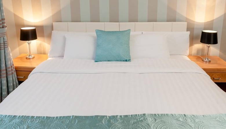 Hotel Amberley House By Thekeycollections
