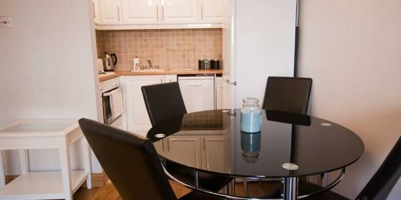 Hotel Amberley House By Thekeycollections