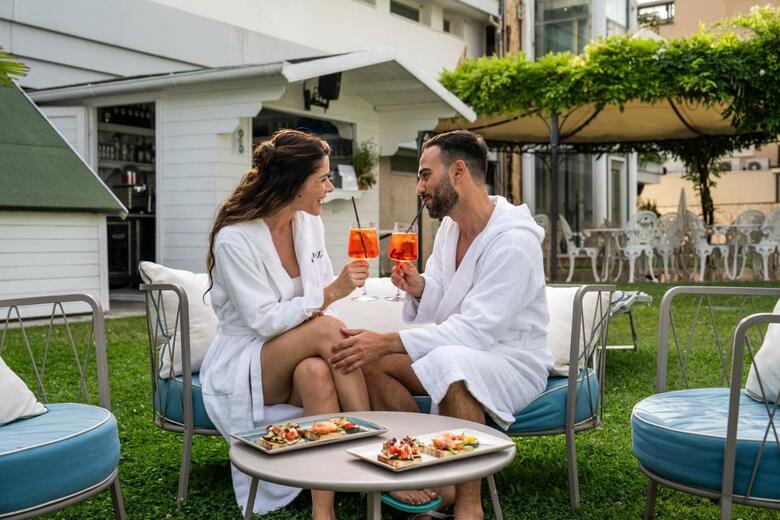 Panoramic Hotel Plaza