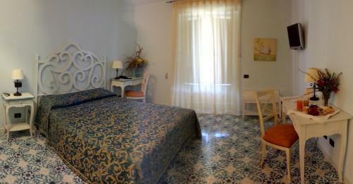 Hotel Bougainville