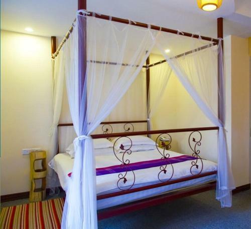 Liran Hotel Yangshuo Lijiang Riverside