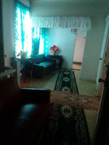 Hostal Holiday Home - Guest House