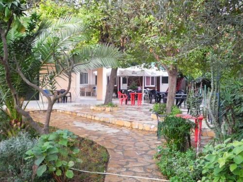 Hostal Vila Nino