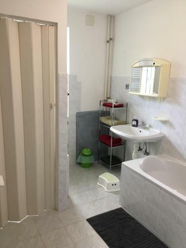 Apartments Mirror