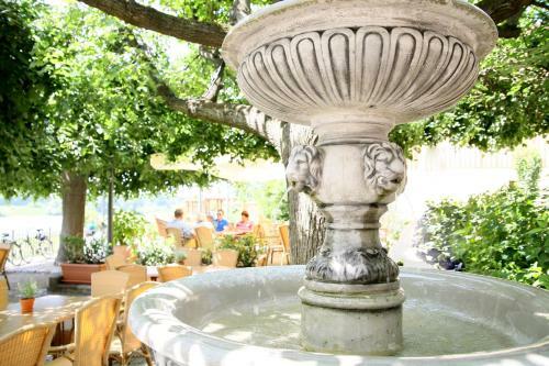 Hotel Elbterrasse Wachwitz