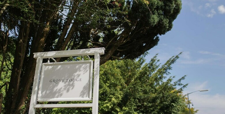 Bed & Breakfast Grove Lodge