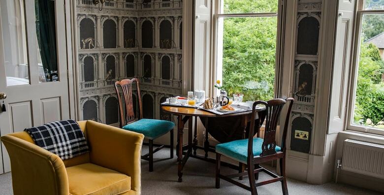 Bed & Breakfast Grove Lodge