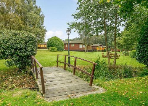 Ashlea Pools Lodges