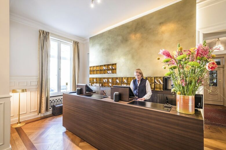 Hotel Louis C. Jacob