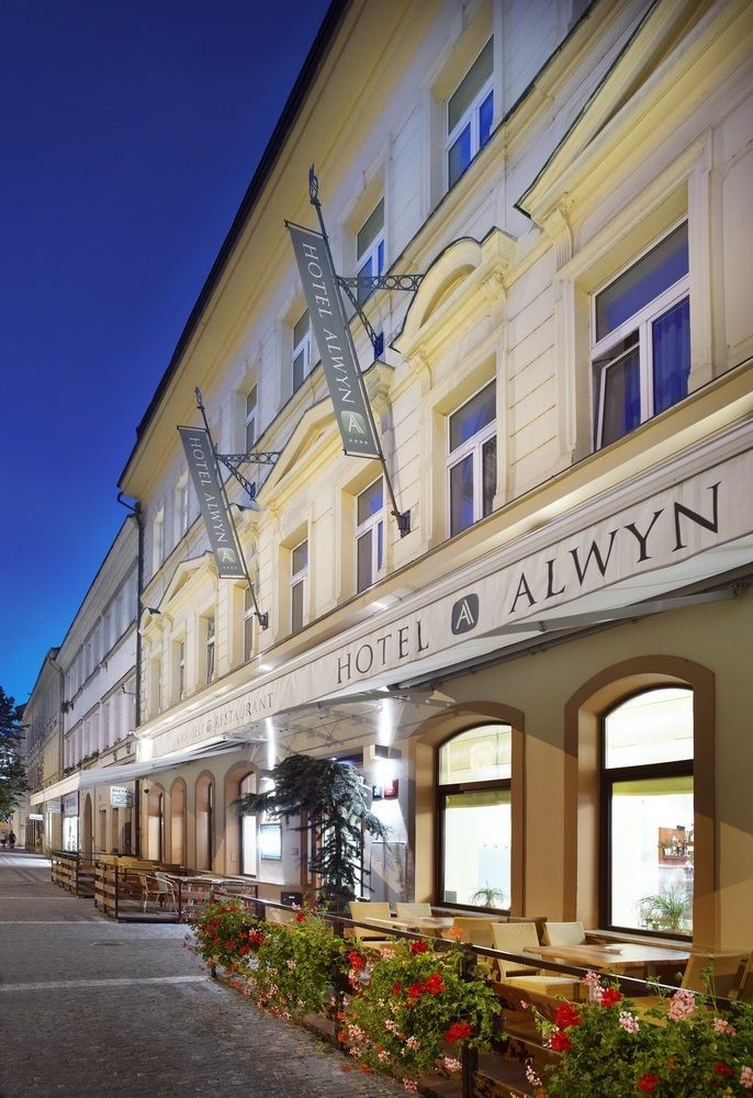 Alwyn Hotel