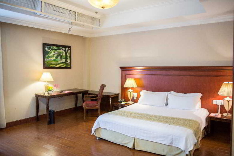 Hotel Carolina