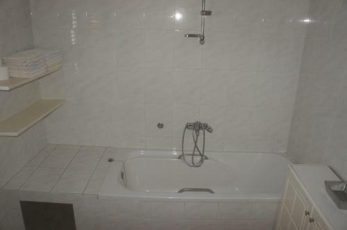 Suran Apartments