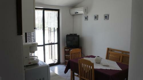 Suran Apartments