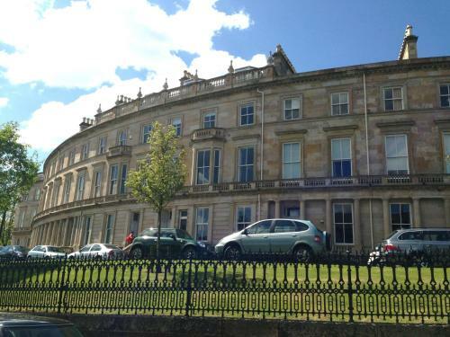 Principal Apartments - West End