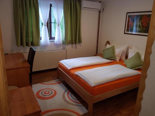 Hostal Pansion Breza