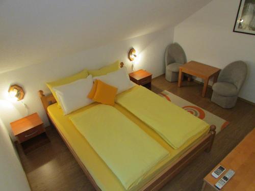 Hostal Pansion Breza