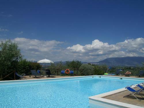 Kept Apartment With Communal Pool, Hydromassage And Beautiful Views
